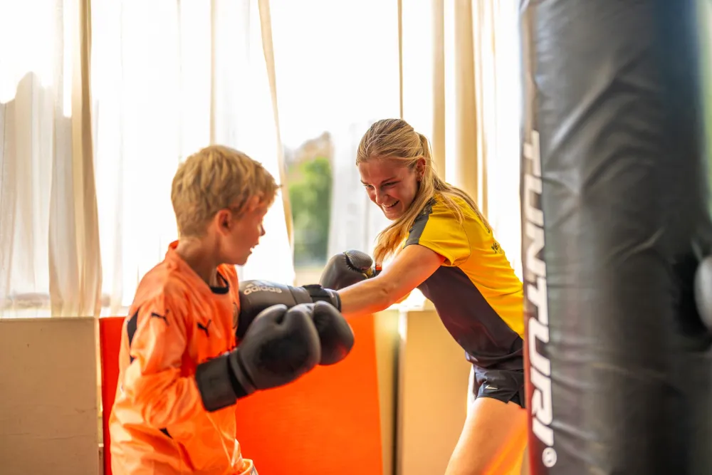 YellowBellies buitenspeelse kinderopvang BSO Woerden