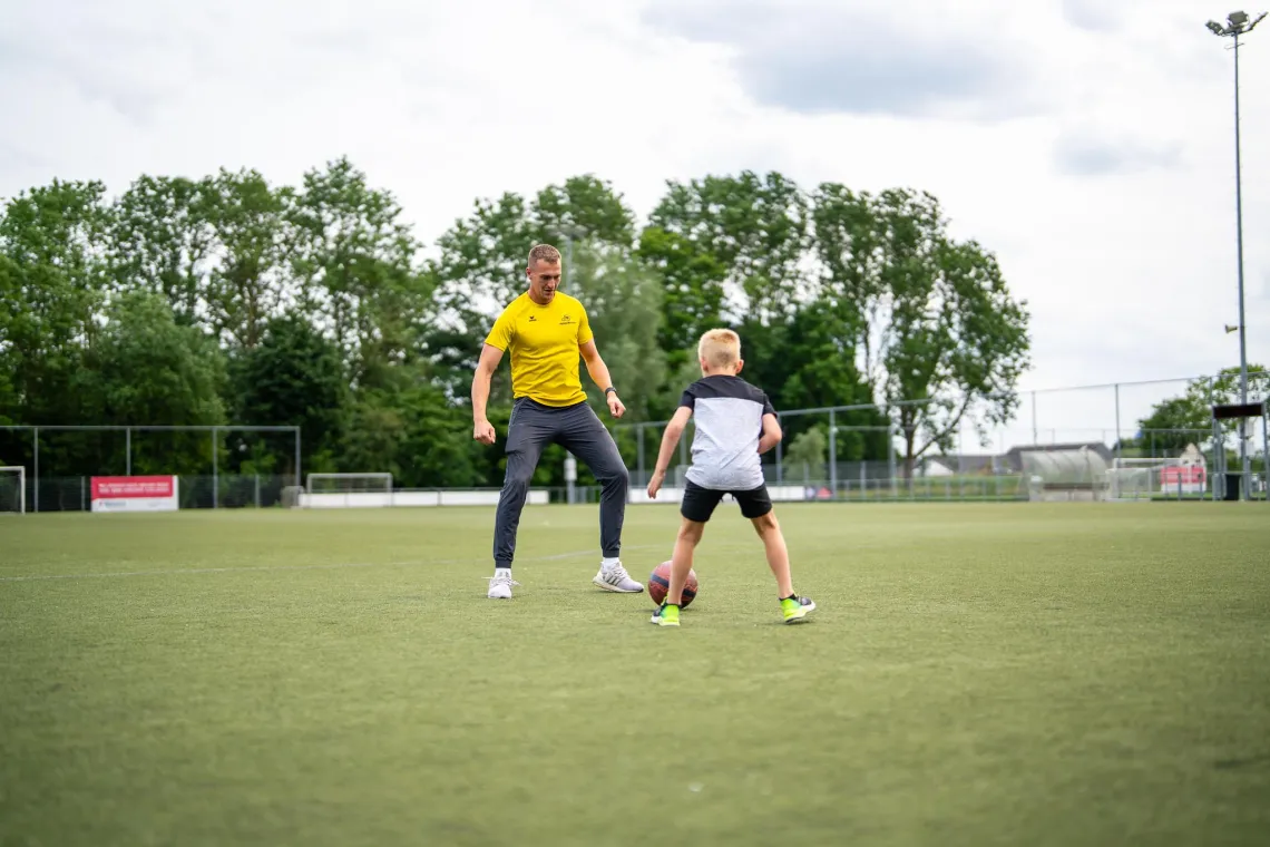 YellowBellies buitenspeelse kinderopvang Oudewater BSO Oudewater buitenschoolse opvang Oudewater naschoolse opvang Oudewater sport BSO gezonde BSO gezonde kinderopvang Oudewater