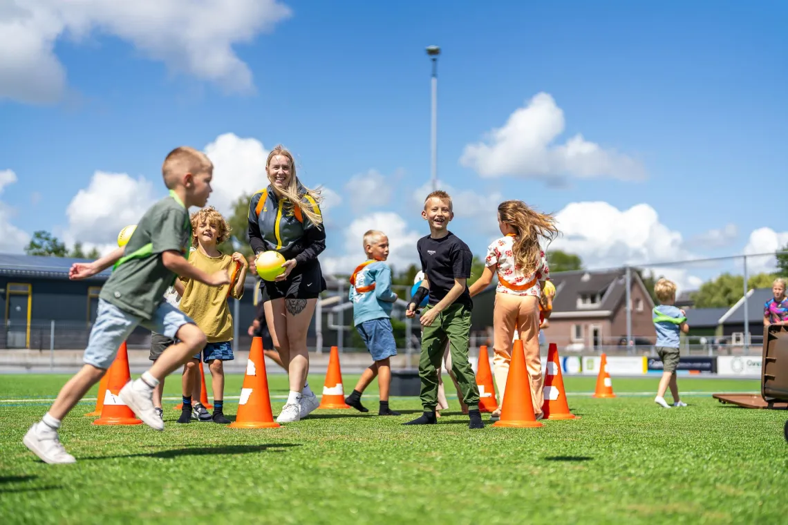 YellowBellies buitenspeelse kinderopvang Haastrecht BSO Haastrecht naschoolse opvang Haastrecht buitenschoolse opvang Haastrecht gezonde BSO Sport BSO