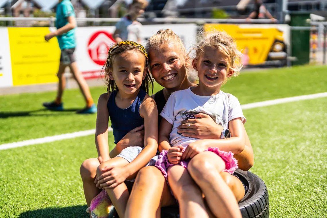 YellowBellies buitenspeelse kinderopvang BSO Reeuwijk buitenschoolse opvang Reeuwijk sport BSO gezonde BSO Reeuwijk