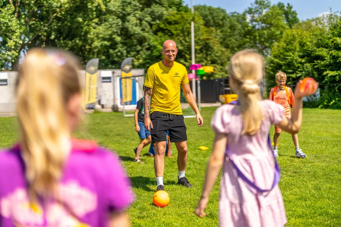 YellowBellies buitenspeelse kinderopvang BSO Woerden buitenschoolse opvang Woerden naschoolse opvang Woerden sport BSO gezonde BSO Woerden