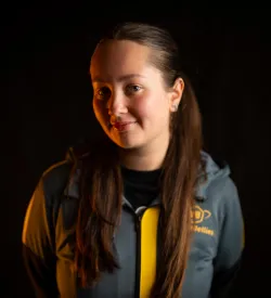 YellowBellies buitenspeelse kinderopvang BSO kdv kinderdagverblijf teamlid Chelsea