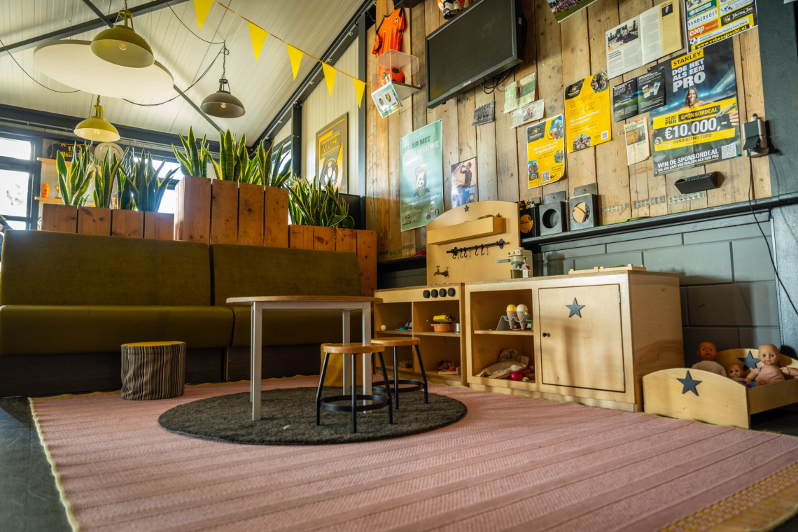 YellowBellies buitenspeelse kinderopvang BSO Haastrecht  locatie