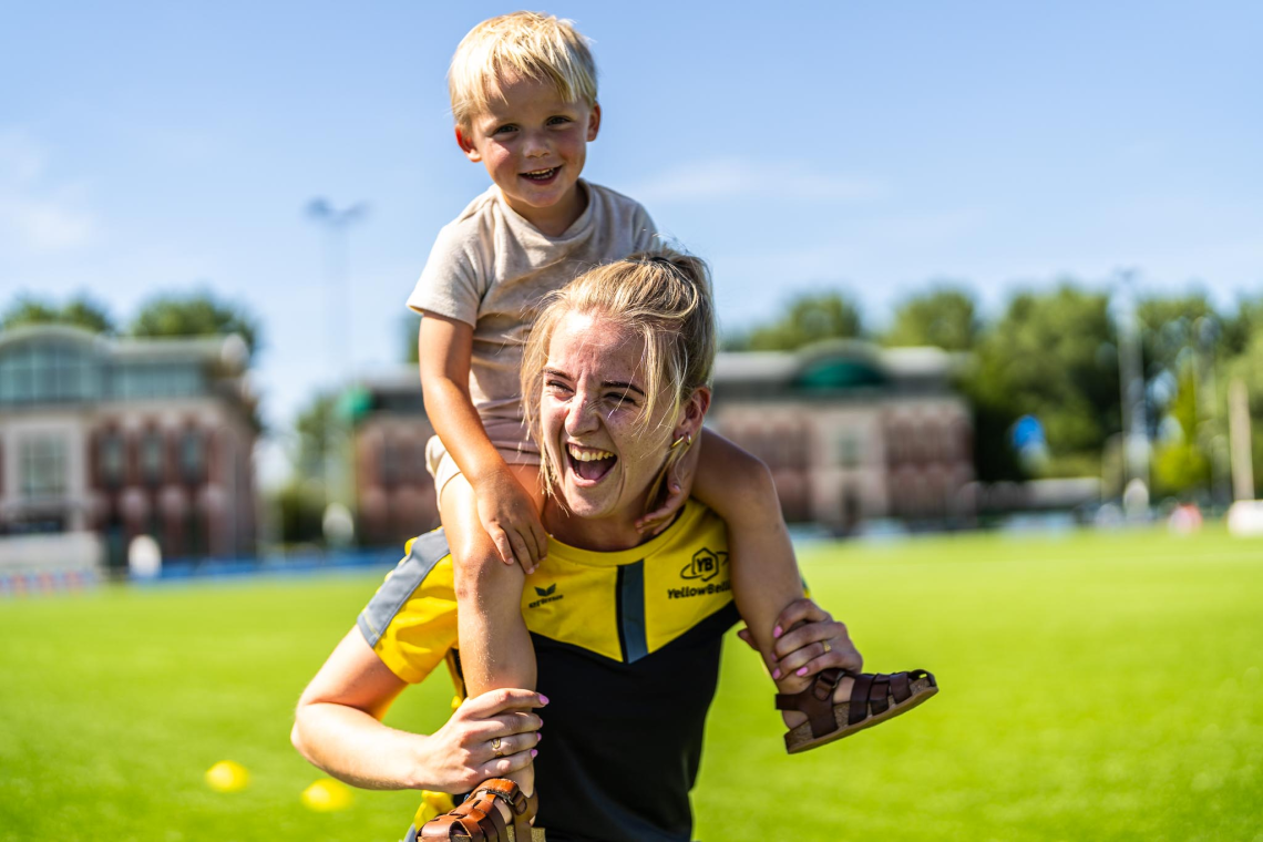 YellowBellies buitenspeelse kinderopvang BSO Reeuwijk buitenschoolse opvang Reeuwijk sport BSO gezonde BSO Reeuwijk
