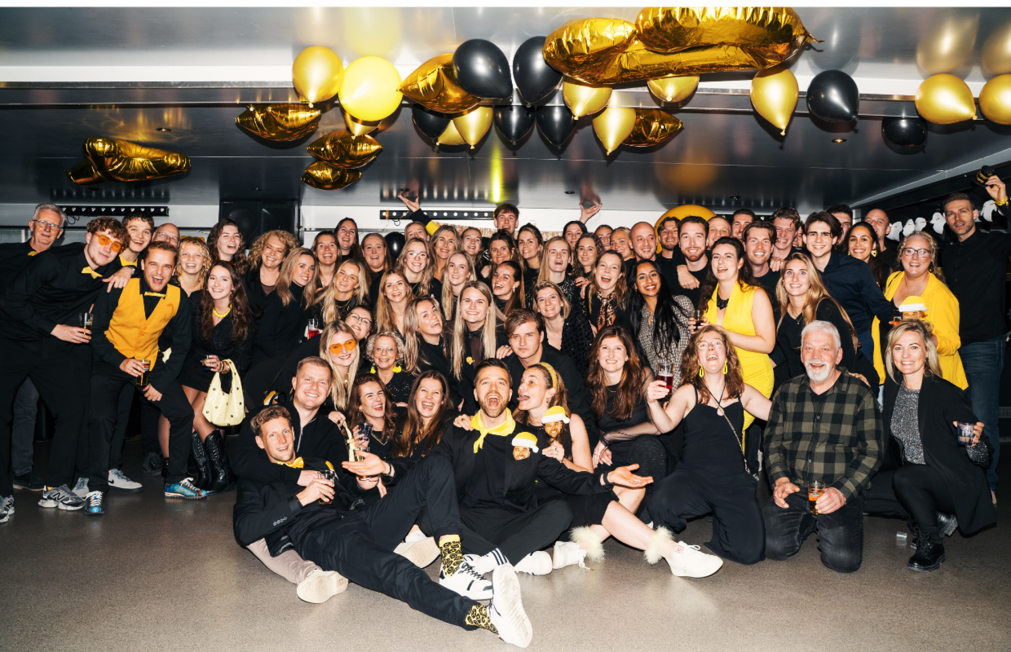 YellowBellies buitenspeelse kinderopvang BSO KDV personeelsfeest teamfeest kerst 2025